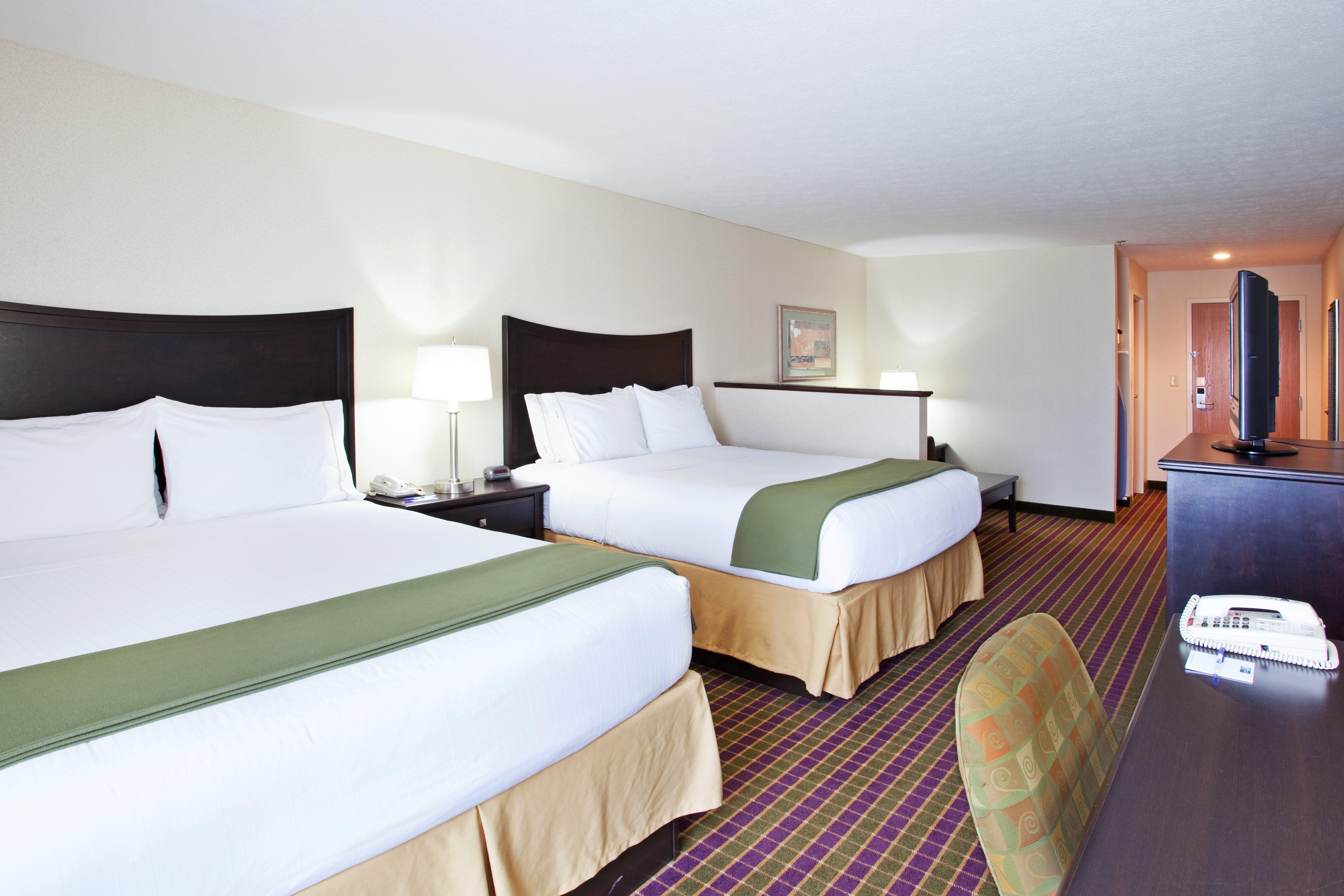 Holiday Inn Express London-I-70 By Ihg Exterior photo