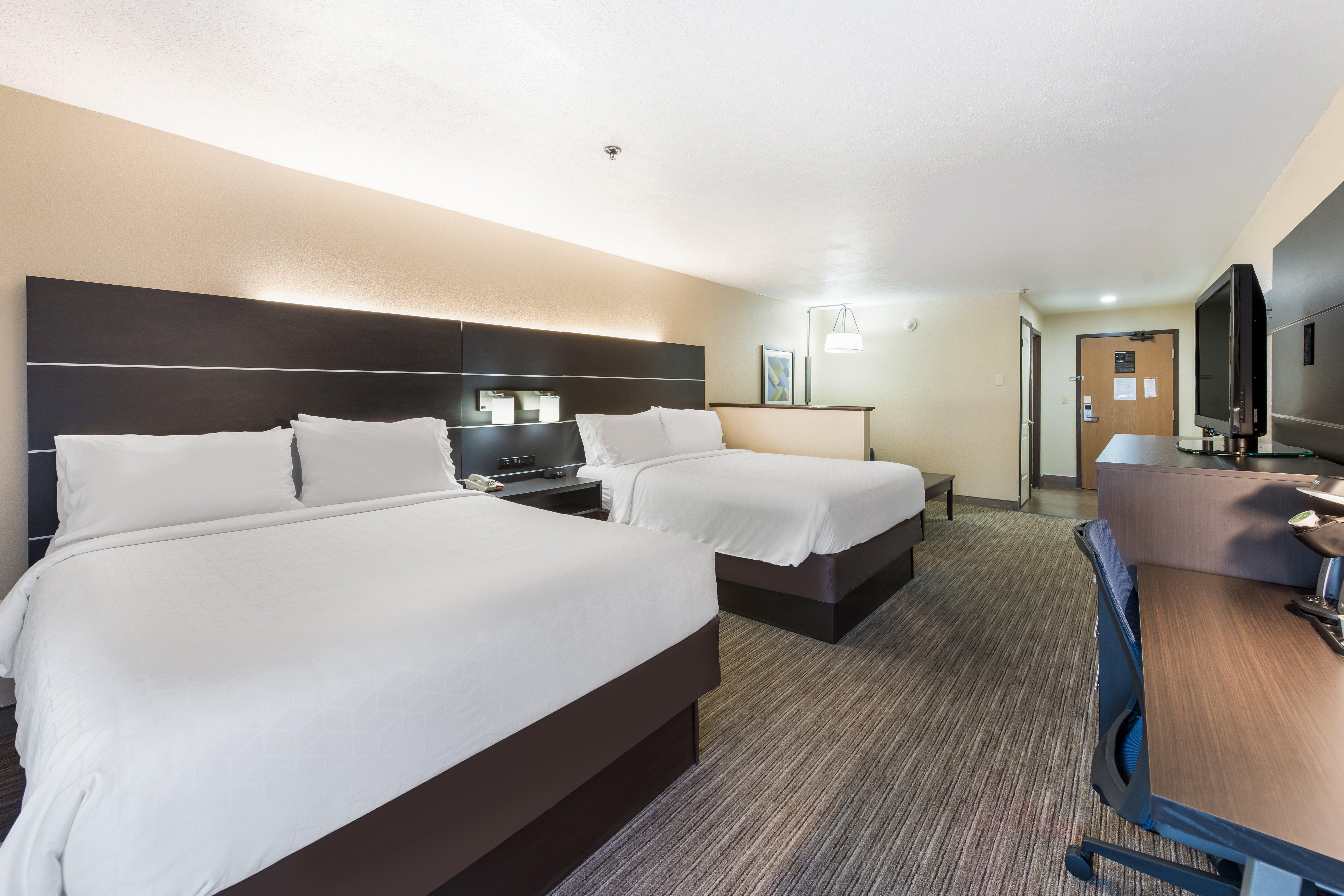 Holiday Inn Express London-I-70 By Ihg Exterior photo